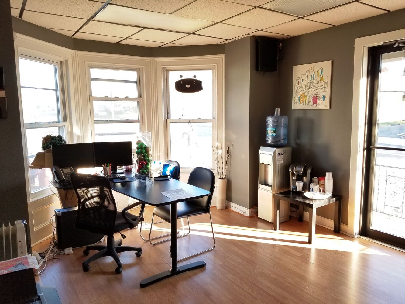 381 W Main St, New Britain, CT 06052